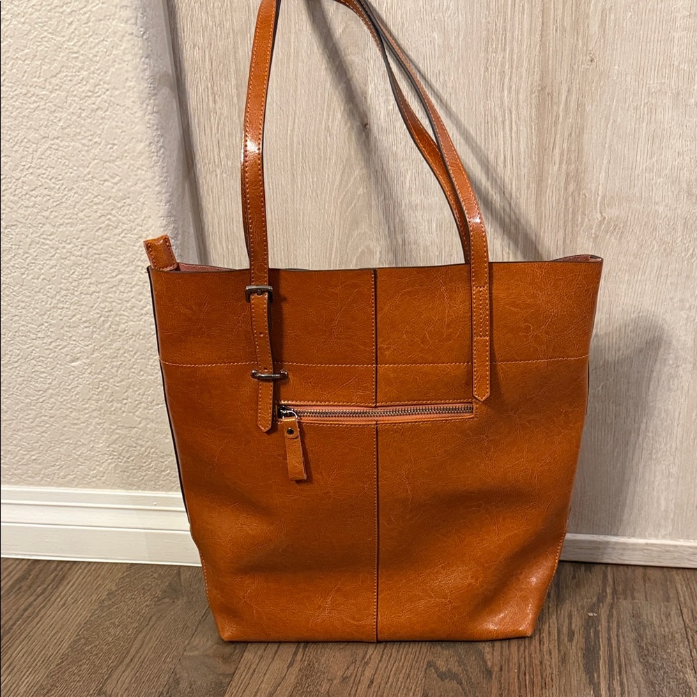 Classic Tan Leatherette Tote Bag - Everyday Carry